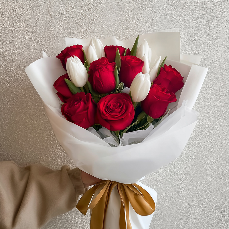 How to write the congratulatory message on the opening flower basket card of Los Alamitos?